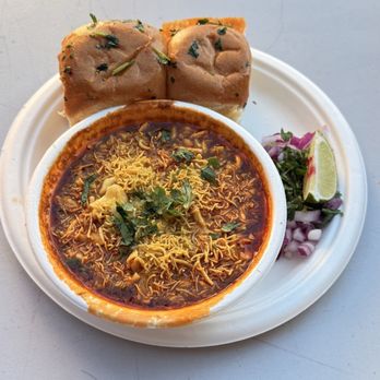 Mumbai Express - Misal Pav - Food Trucks Near Me - Santa Clara, California