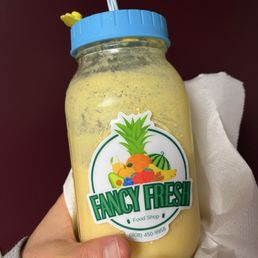 Mango papaya milk smoothie Mango papaya milk smoothie