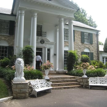 Graceland - Museums Near Me - Memphis, Tennessee