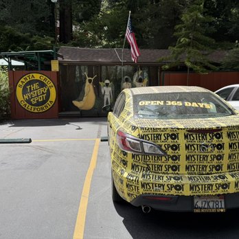 Mystery Spot - Amusement Parks Near Me - Santa Cruz, California Mystery Spot - Amusement Parks Near Me - Santa Cruz, California