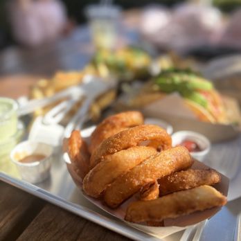 Gotts Roadside - Burgers Near Me - Napa, California