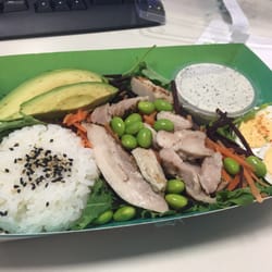 Abokado - Chicken and avocado salad