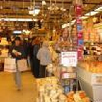 Zabar's - browsing the selection - Bakeries Near Me - New York, New York Zabar's - browsing the selection - Bakeries Near Me - New York, New York