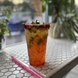 El Sol Scoops