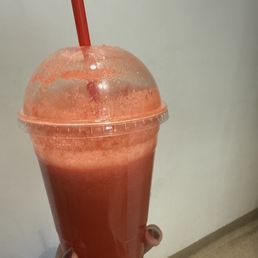 Their smoothies are my favorite! 10/10 place they make it with love everytime !