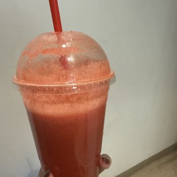 Tropical Juice LA - Their smoothies are my favorite! 10/10 place they make it with love everytime ! - Juice Bars & Smoothies Near Me - Highland Park, California