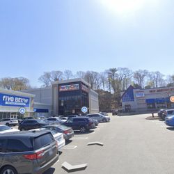Central Plaza Shopping Center - Places I like in this place