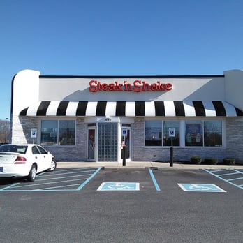 Steak ’n Shake - the outside of a restaurant - Fast Food Near Me - Crawfordsville, Indiana Steak ’n Shake - the outside of a restaurant - Fast Food Near Me - Crawfordsville, Indiana