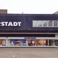 Karstadt - In der Fußgängerzone