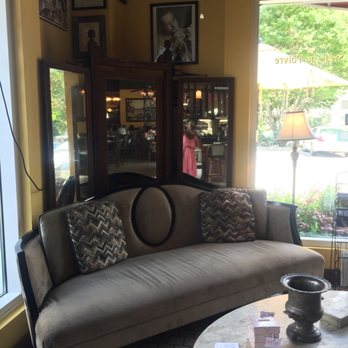 Cafe Monte - Interior - French Near Me - Charlotte, North Carolina