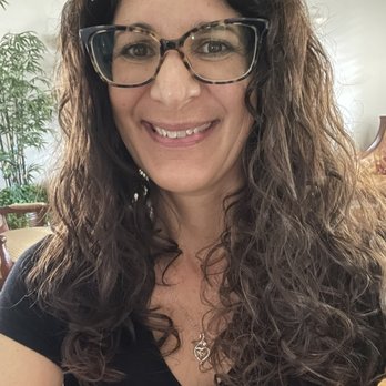 U.b.U Color Salon - Lingy's expertise - Hair Salons Near Me - Tampa, Florida U.b.U Color Salon - Lingy's expertise - Hair Salons Near Me - Tampa, Florida