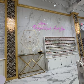 Apex Royal Nails And Spa - Beautiful decorations - Nail Salons Near Me - Apex, North Carolina