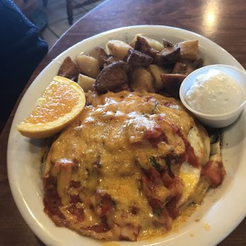 Redwood Cafe - New American Near Me - Cambria, California Redwood Cafe - New American Near Me - Cambria, California