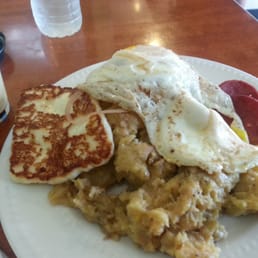Mangu with Fried Cheese and 2 Eggs