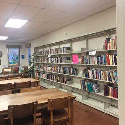 Aransas County Public Library - 25 cents book sale