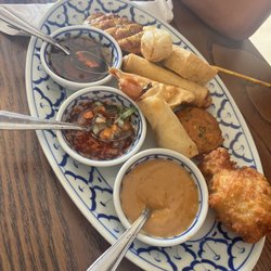 Bangkok Kitchen - Appetizer for 1 , Delicious!
