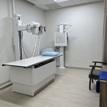 IDL Medical Center - X Ray Room - Family Practice Near Me - Boynton Beach, Florida IDL Medical Center - X Ray Room - Family Practice Near Me - Boynton Beach, Florida