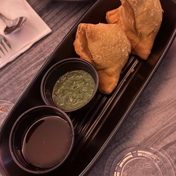 Bombay Beach - Samosa - Indian Near Me - Los Angeles, California