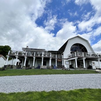 Millbrook Vineyards - Main buildingss - Wine Tasting Room Near Me - Millbrook, New York