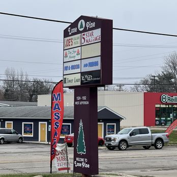 DAY SPA MASSAGE - Updated December 2025 - 1544 W Jefferson St