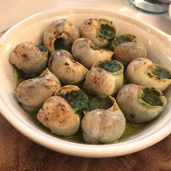 La Gare - Snails so delicious - French Near Me - Prague, Puerto Rico