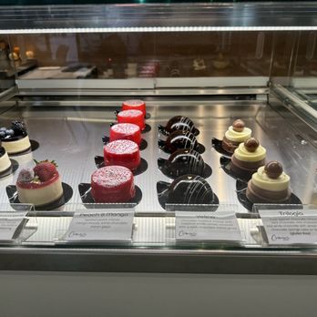 Carrara's Pastries - Bakeries Near Me - Roseville, California Carrara's Pastries - Bakeries Near Me - Roseville, California