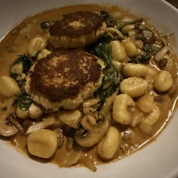 Darfons Restaurant & Bar - Crab Cakes & Gnocchi - American Near Me - Nashville, Tennessee Darfons Restaurant & Bar - Crab Cakes & Gnocchi - American Near Me - Nashville, Tennessee