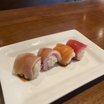 EAT'S SUSHI - Sushi blossom - it was good. We ordered another order after finishing this one - Sushi Bars Near Me - Costa Mesa, California EAT'S SUSHI - Sushi blossom - it was good. We ordered another order after finishing this one - Sushi Bars Near Me - Costa Mesa, California