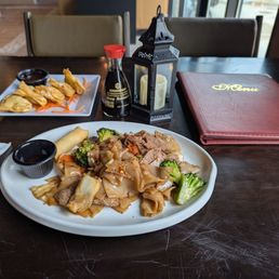 Lunch - Crab Rangoon & Beef Pad See Ewe Lunch - Crab Rangoon & Beef Pad See Ewe