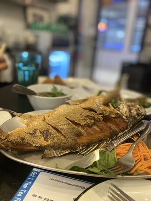 Kao Sarn Thai Street Food by null