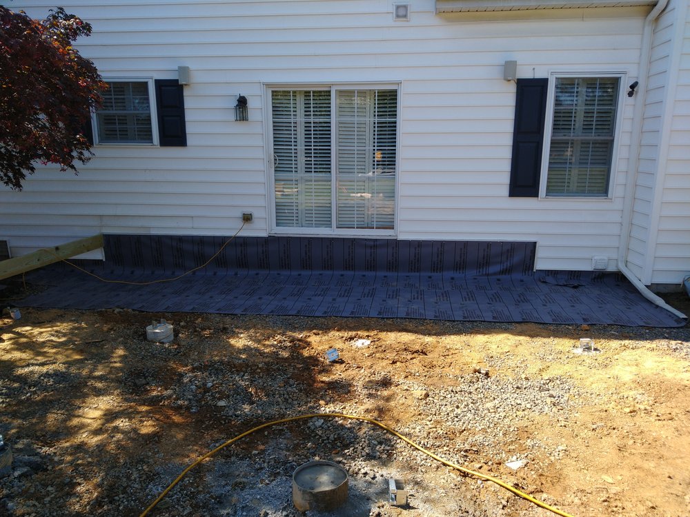 Slide of Mikes Discount Handyman