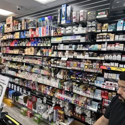 Cali Smoke & Vape - Near the register