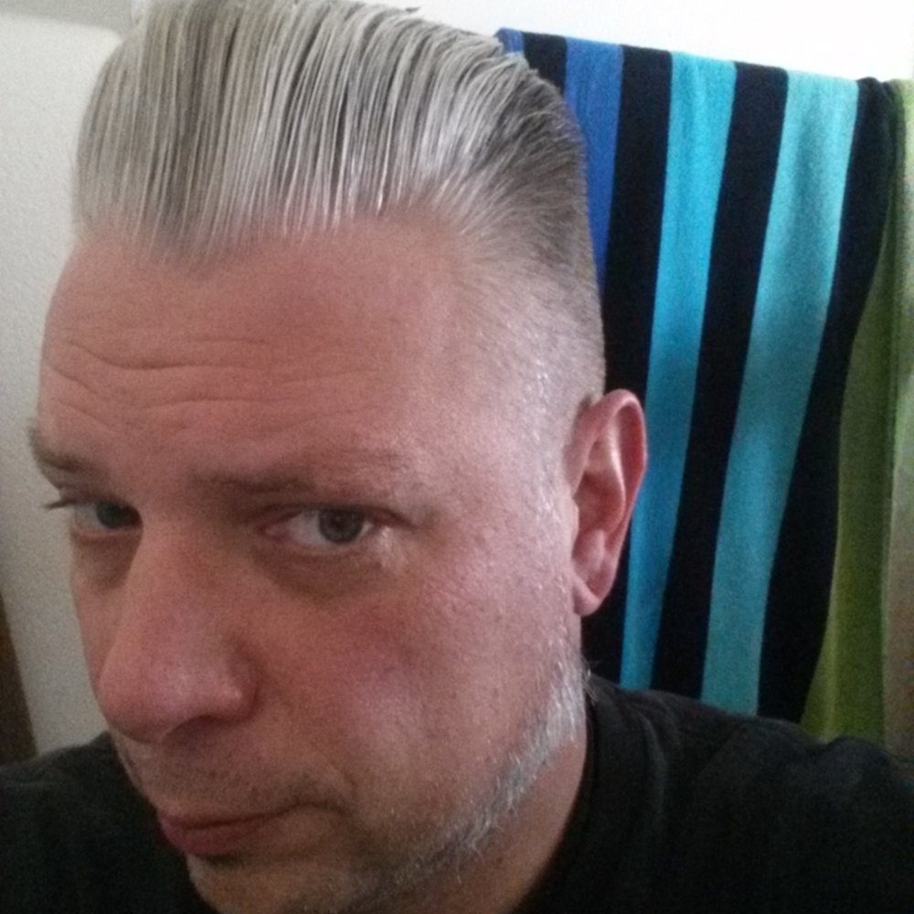 Oscar's Barber Shop - Psychobilly Quiff by Oscar - Dec. 2015 - Barbers Near Me - Burbank, California Oscar's Barber Shop - Psychobilly Quiff by Oscar - Dec. 2015 - Barbers Near Me - Burbank, California