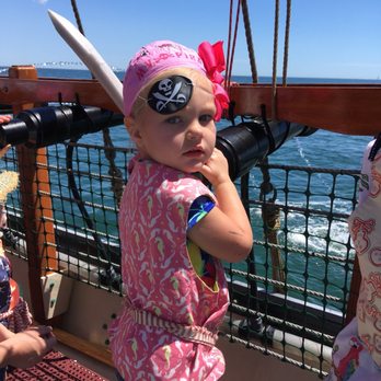 Pirate Adventures Martha's Vineyard - Boat Charters Near Me - Oak Bluffs, Massachusetts