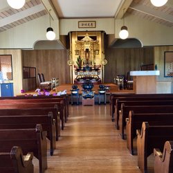 Makawao Hongwanji Mission - The main hall of the Makawao Buddhist Temple.