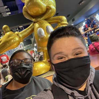 Disney Store - Giant Gold Mickey - Toy Stores Near Me - New York, New York Disney Store - Giant Gold Mickey - Toy Stores Near Me - New York, New York