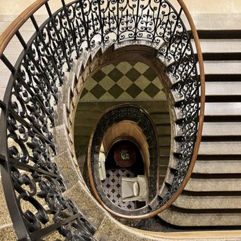 Fairmont Olympic Hotel, Seattle - Stairs - Hotels Near Me - Seattle, Washington Fairmont Olympic Hotel, Seattle - Stairs - Hotels Near Me - Seattle, Washington
