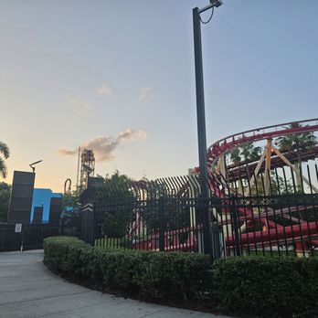 Hollywood Rip Ride Rockit - Amusement Parks Near Me - Orlando, Florida Hollywood Rip Ride Rockit - Amusement Parks Near Me - Orlando, Florida