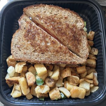 Egg Harbor Café - Chicken Melt - Breakfast & Brunch Near Me - Hinsdale, Illinois Egg Harbor Café - Chicken Melt - Breakfast & Brunch Near Me - Hinsdale, Illinois