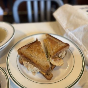 Golden Diner - Sam's Tuna Melt - Diners Near Me - New York, New York Golden Diner - Sam's Tuna Melt - Diners Near Me - New York, New York
