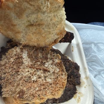 The Munchie Machine - Burger 2 inside - Food Trucks Near Me The Munchie Machine - Burger 2 inside - Food Trucks Near Me
