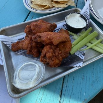 Noah's Ark Bar & Grill - Buffalo wings - Seafood Near Me - Bacliff, Texas Noah's Ark Bar & Grill - Buffalo wings - Seafood Near Me - Bacliff, Texas