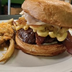 Papa's Grill - Papa's Bacon-Mac n Cheese Burger Special