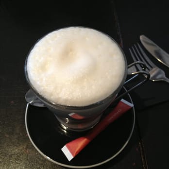 Au Bouquet Saint-Paul - Brasseries Near Me - Paris, 75
