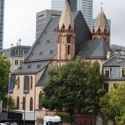 St. Leonhardskirche