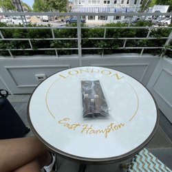 London Jewelers - Cigar stop.