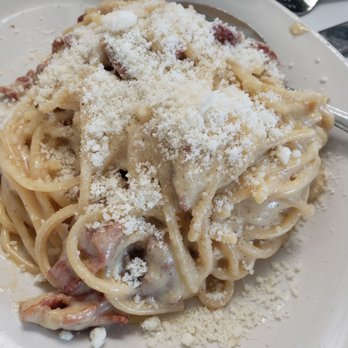 Eatalian - Spaghetti carbonara - Italian Near Me - Gardena, California