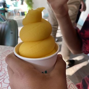 Le Blueboy - Ice Cream & Frozen Yogurt Near Me - Montreal, Quebec
