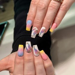 Natural's Nail Salon