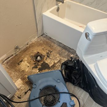 MG Tile Decorations - a bathroom that has been cleaned - Tiling Near Me